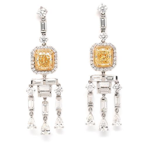 3.17 Ct Fancy Yellow Diamondm Earrings