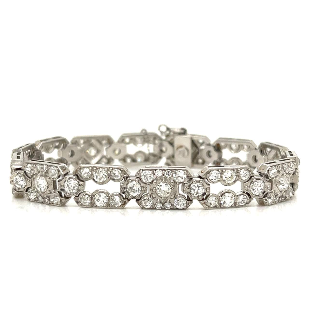 Platinum 9.00 Ct. Diamond Tennis Bracelet Platinum 9.00 Ct. Diamond Tennis Bracelet