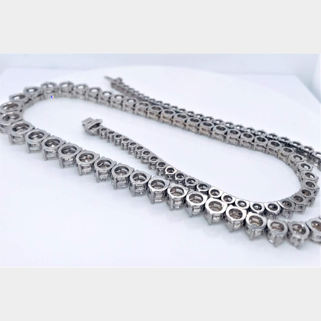 18K White Gold 45.60 Ct. Graduated Diamond Necklace