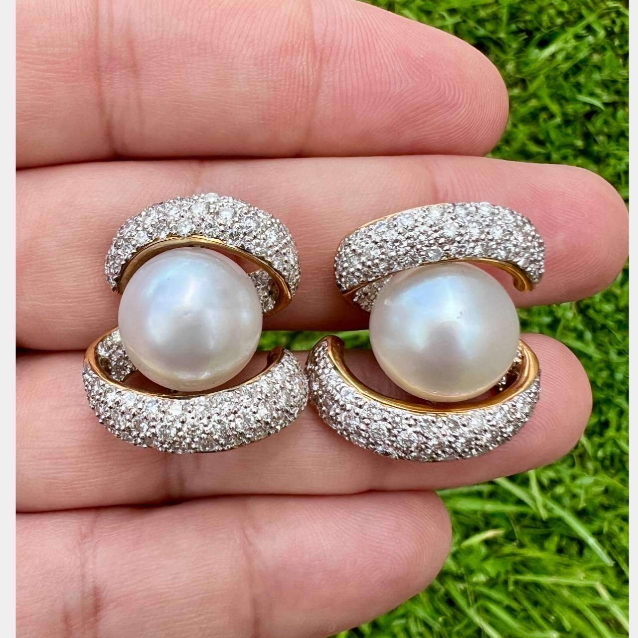 18K Yellow Gold Pearl & Diamond Earrings