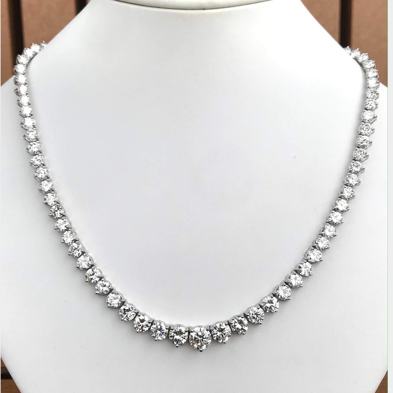 39.60 Ct Diamond Tennis Necklace