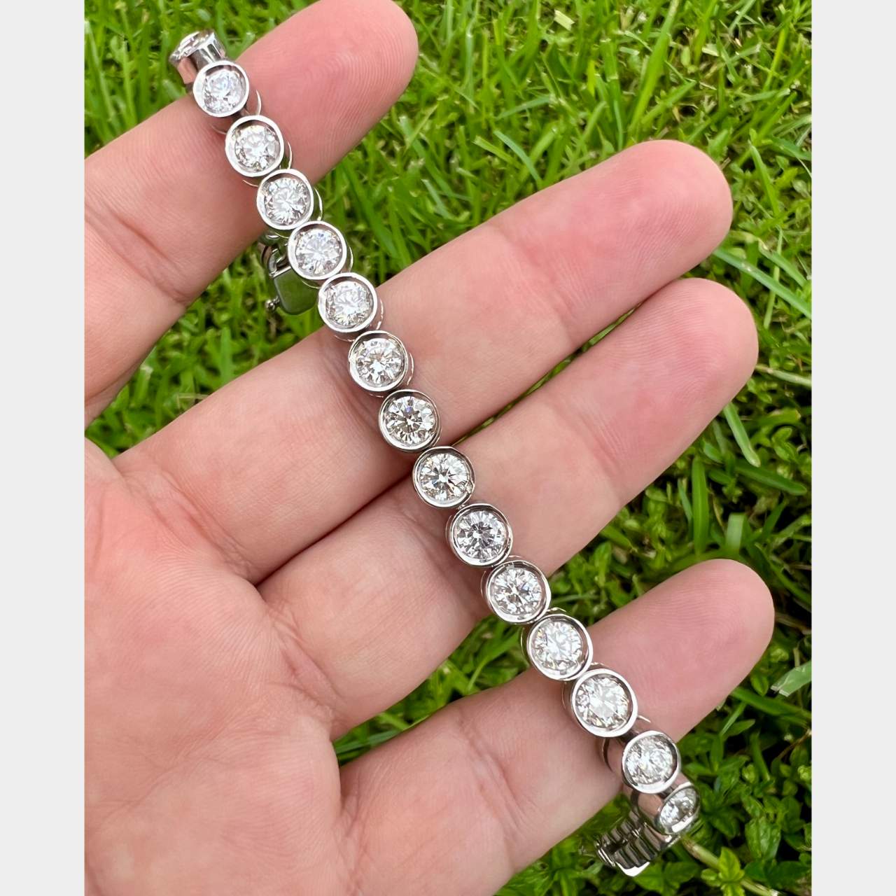 18K White Gold 12.50 Ct Diamond Tennis Bracelet