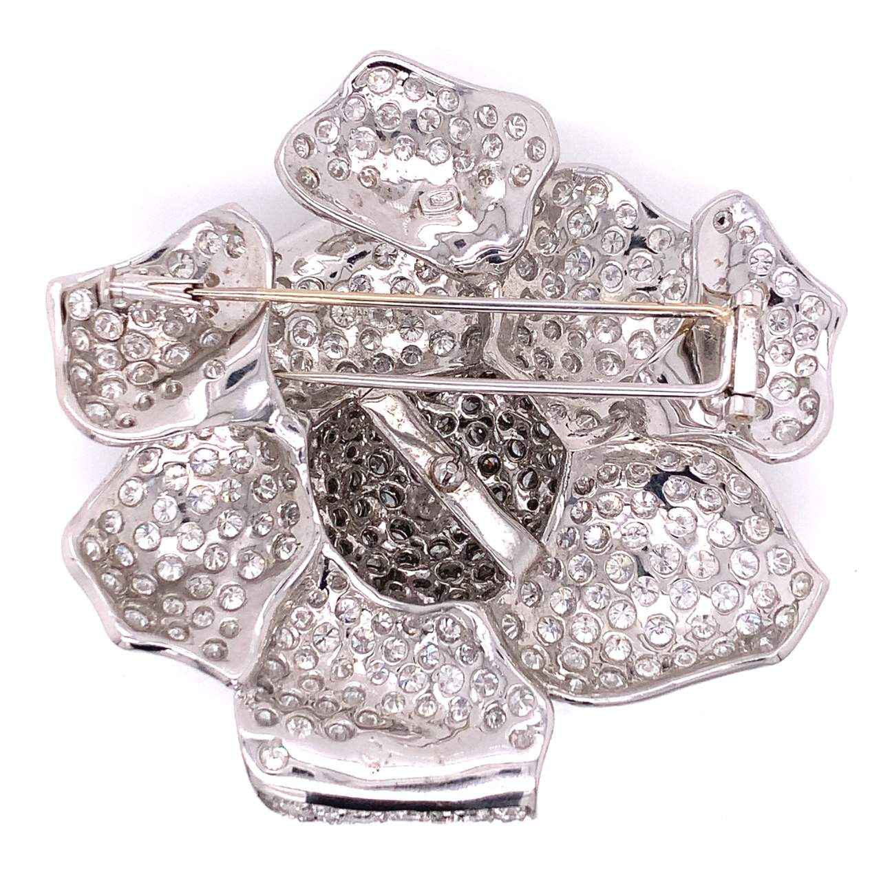 35.00 Ct. Diamond Flower Brooch