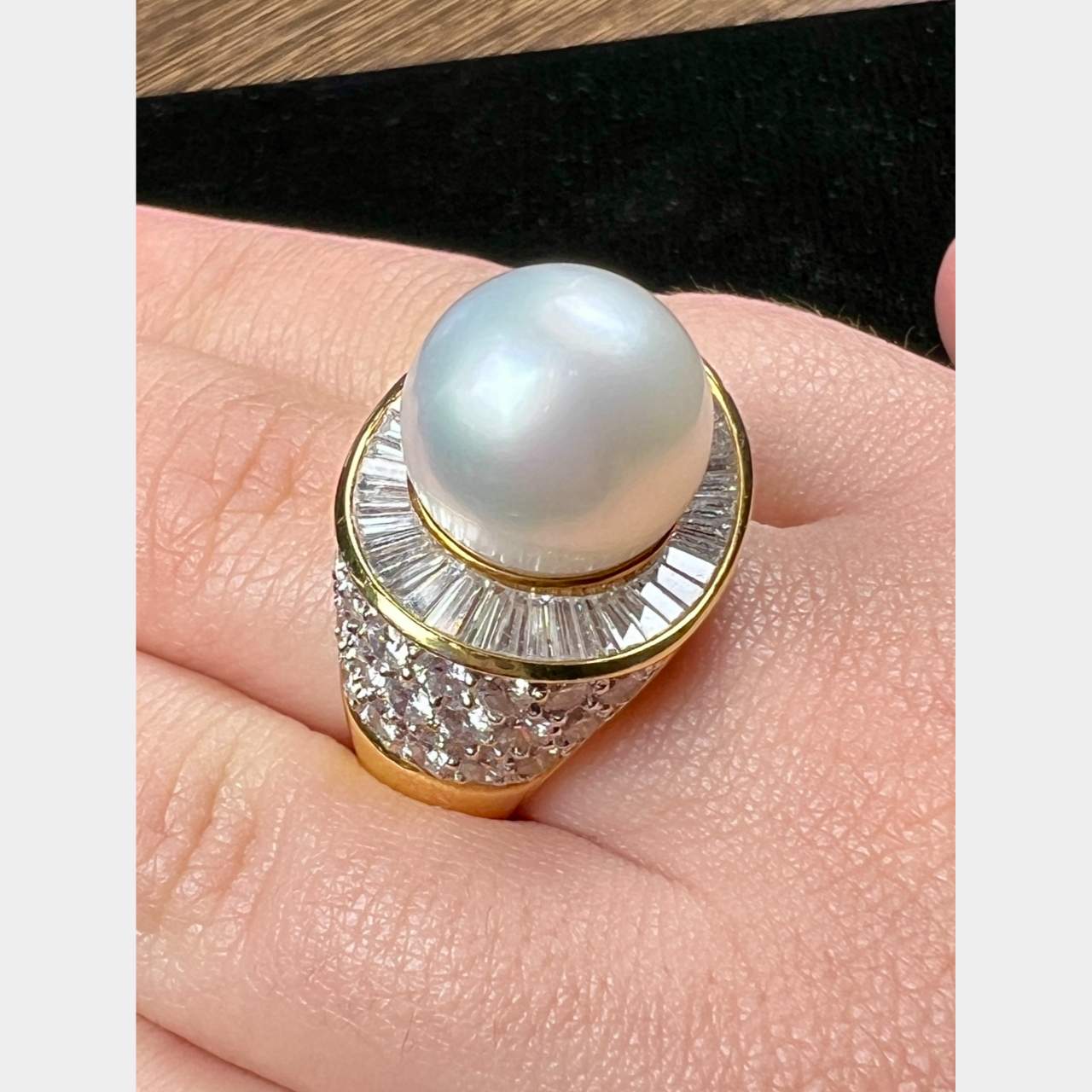 South Sea Pearl & Diamond Ring