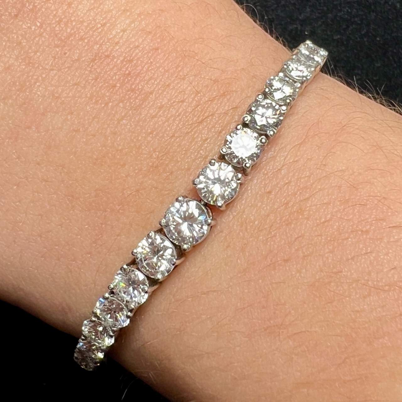9.10 Ct. Diamond Tennis Bracelet