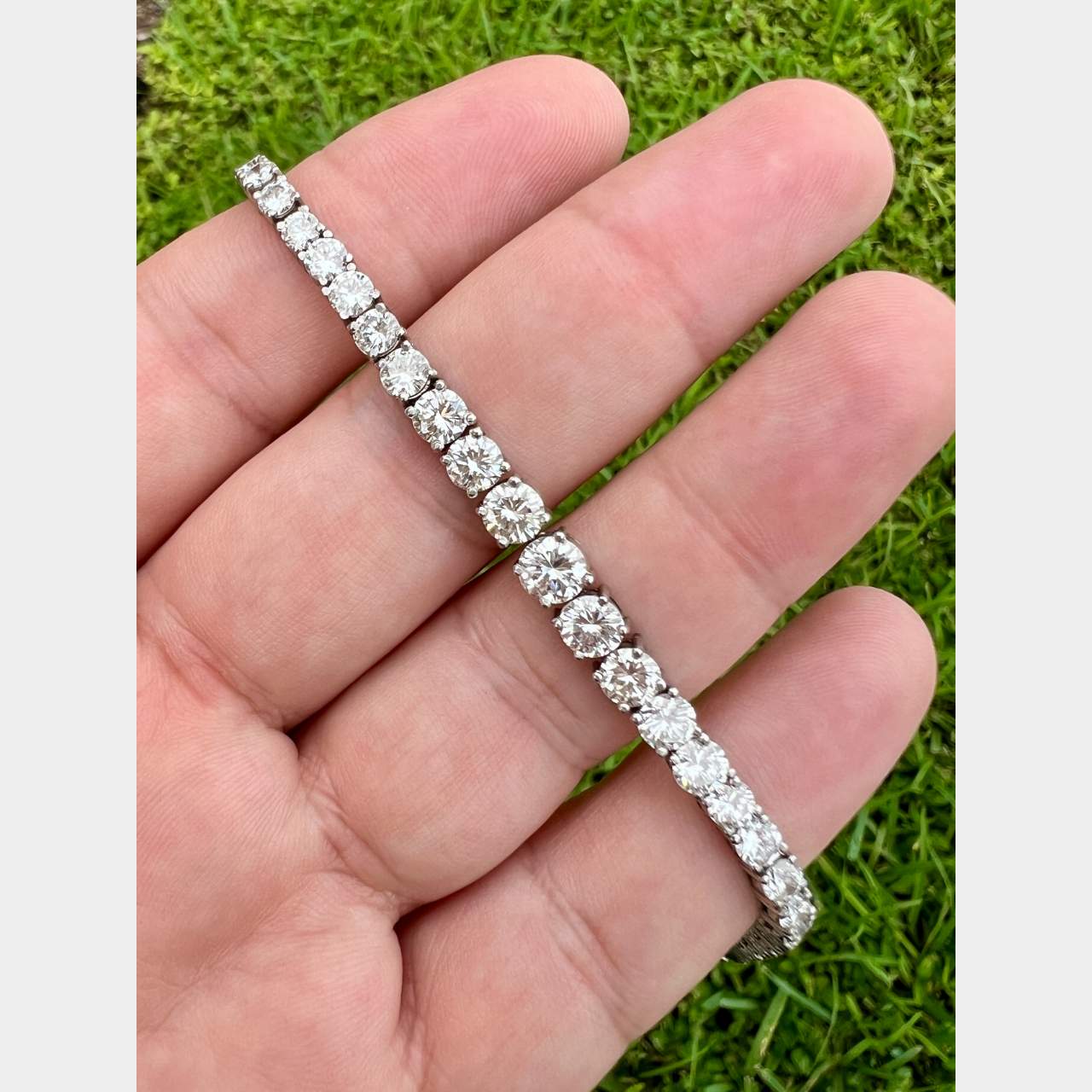 9.10 Ct. Diamond Tennis Bracelet