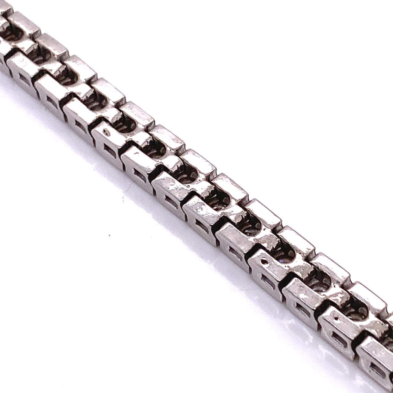 Platinum Diamond Tennis Bracelet