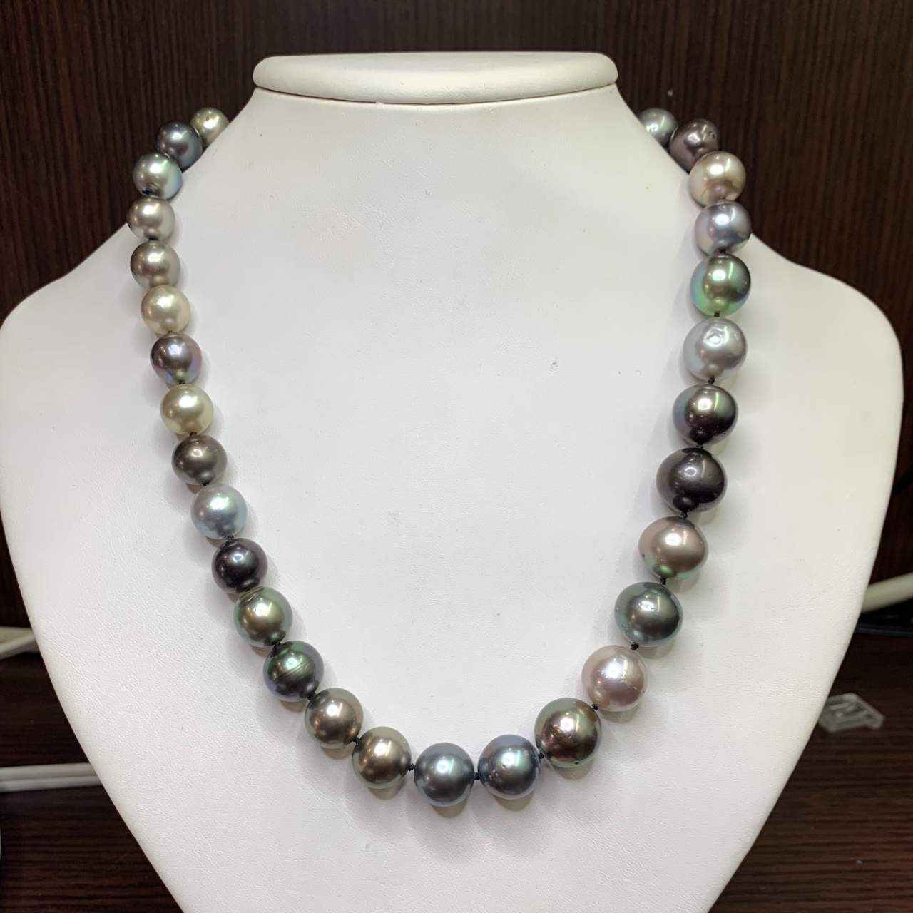 South Sea Pearl Necklace Strand