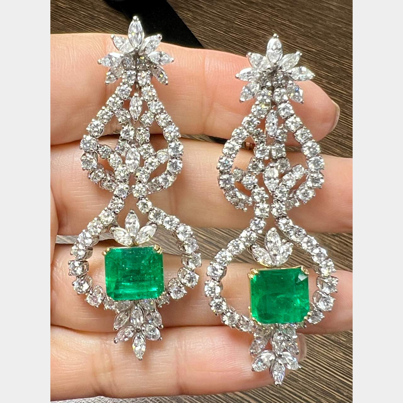 Colombian Emerald and Diamond Chandelier Earrings