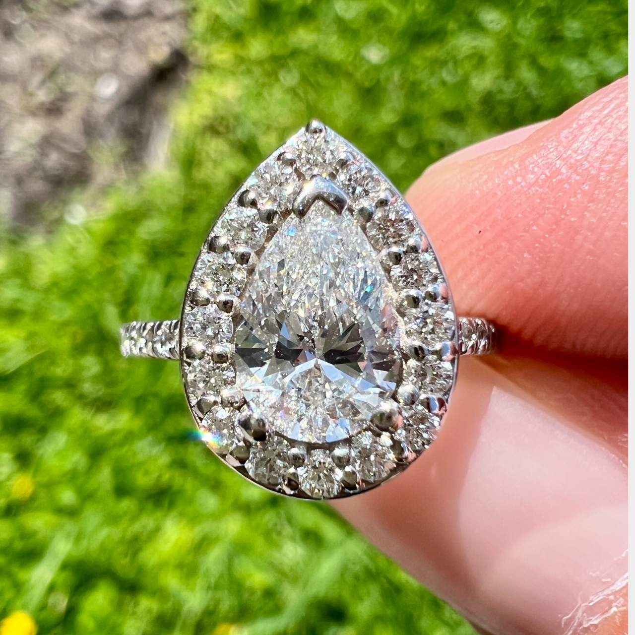 14K White Gold 1.07 Ct. GIA Certified Pear-shape Diamond Ring