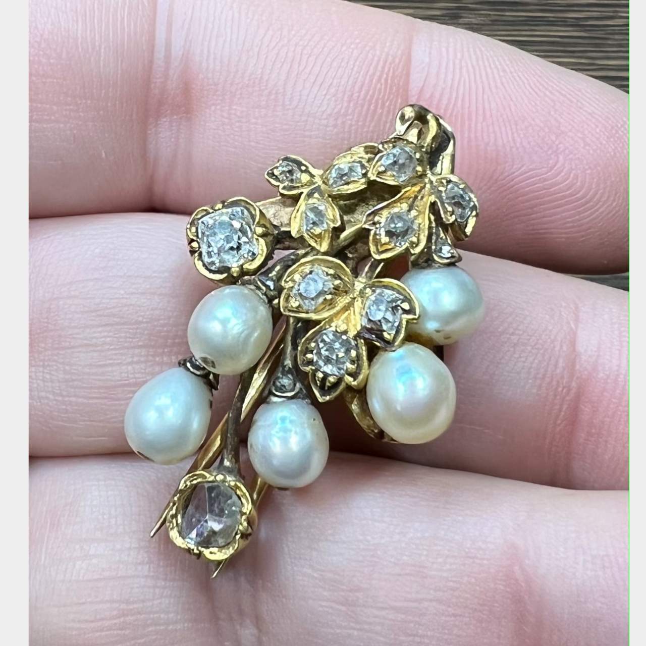 18K Yellow Gold Natural Pearl and Diamond Brooch