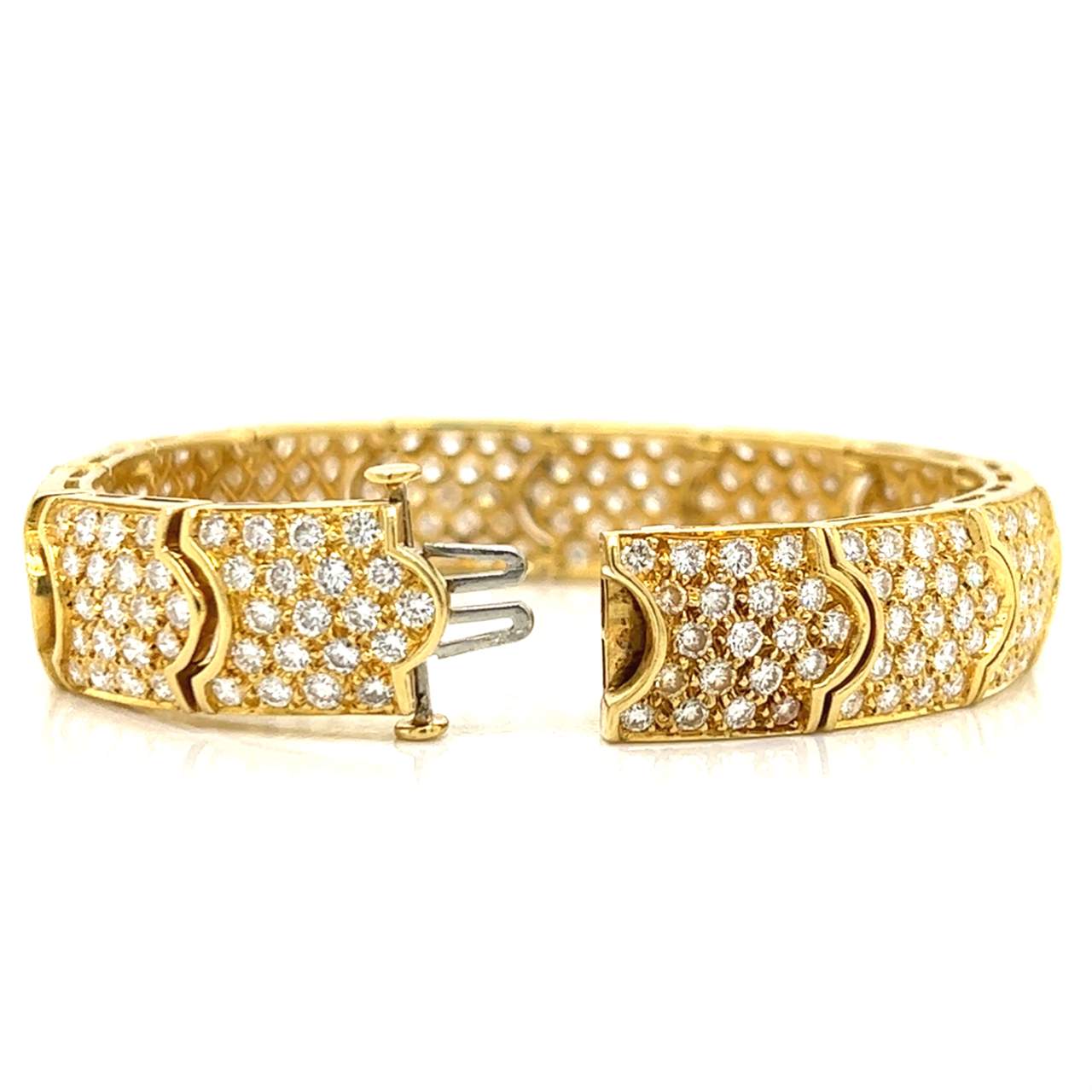 18.10 ct Diamond Bracelet