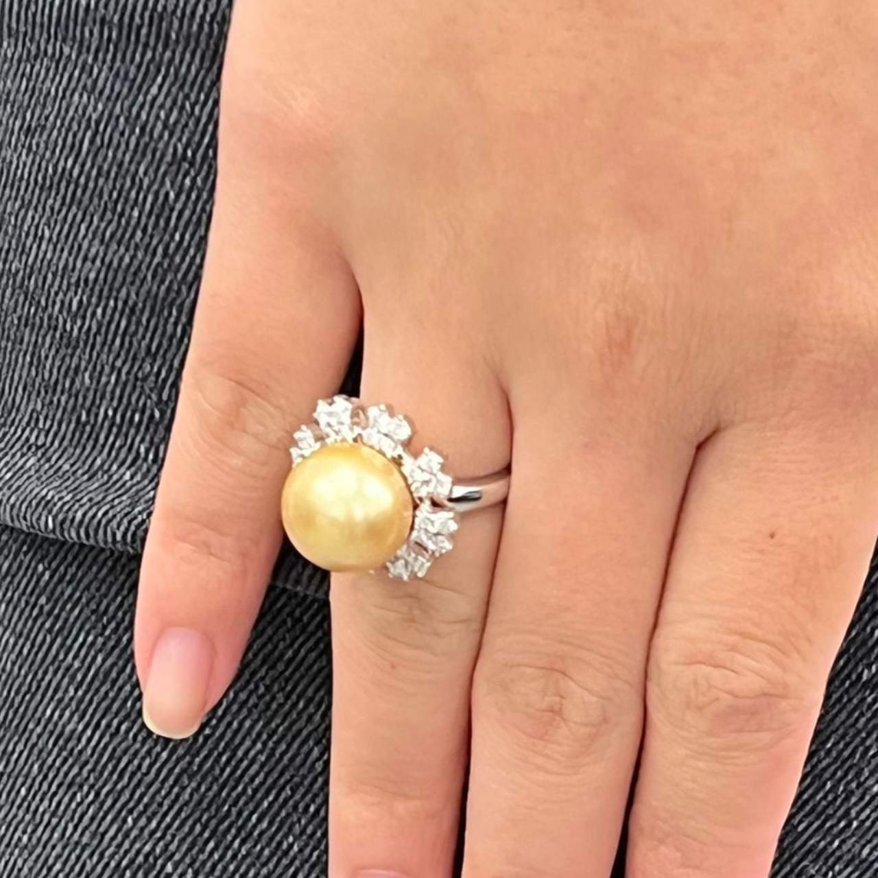 18K White Gold South Sea Pearl & Diamond Ring