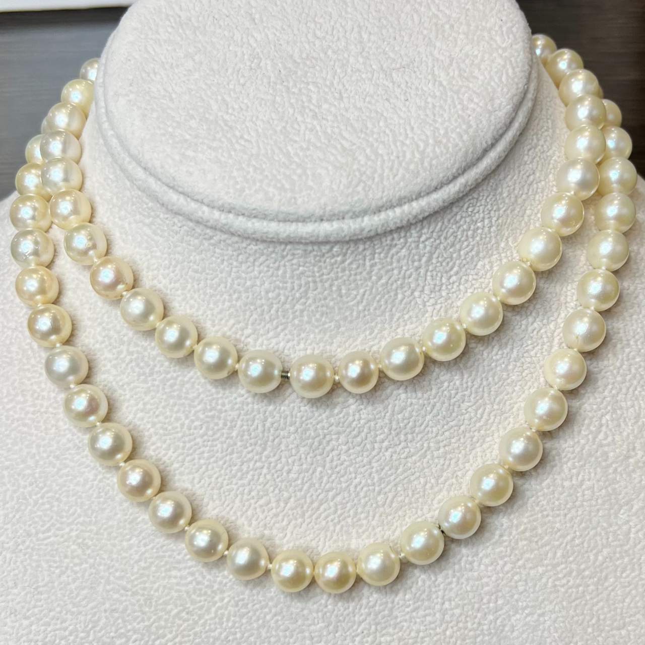 Cultured Pearl Necklace