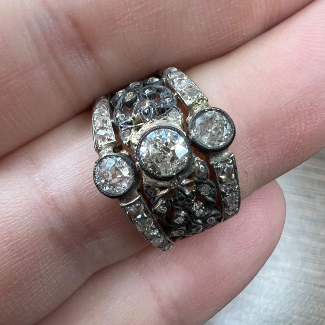 18K Yellow Gold & Silver Top Diamond Ring