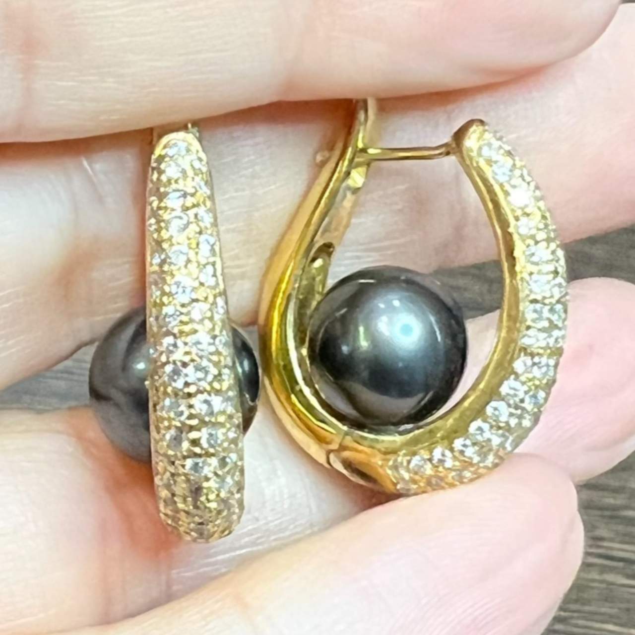 18K Yellow Gold South Sea Pearl & Diamond Earrings