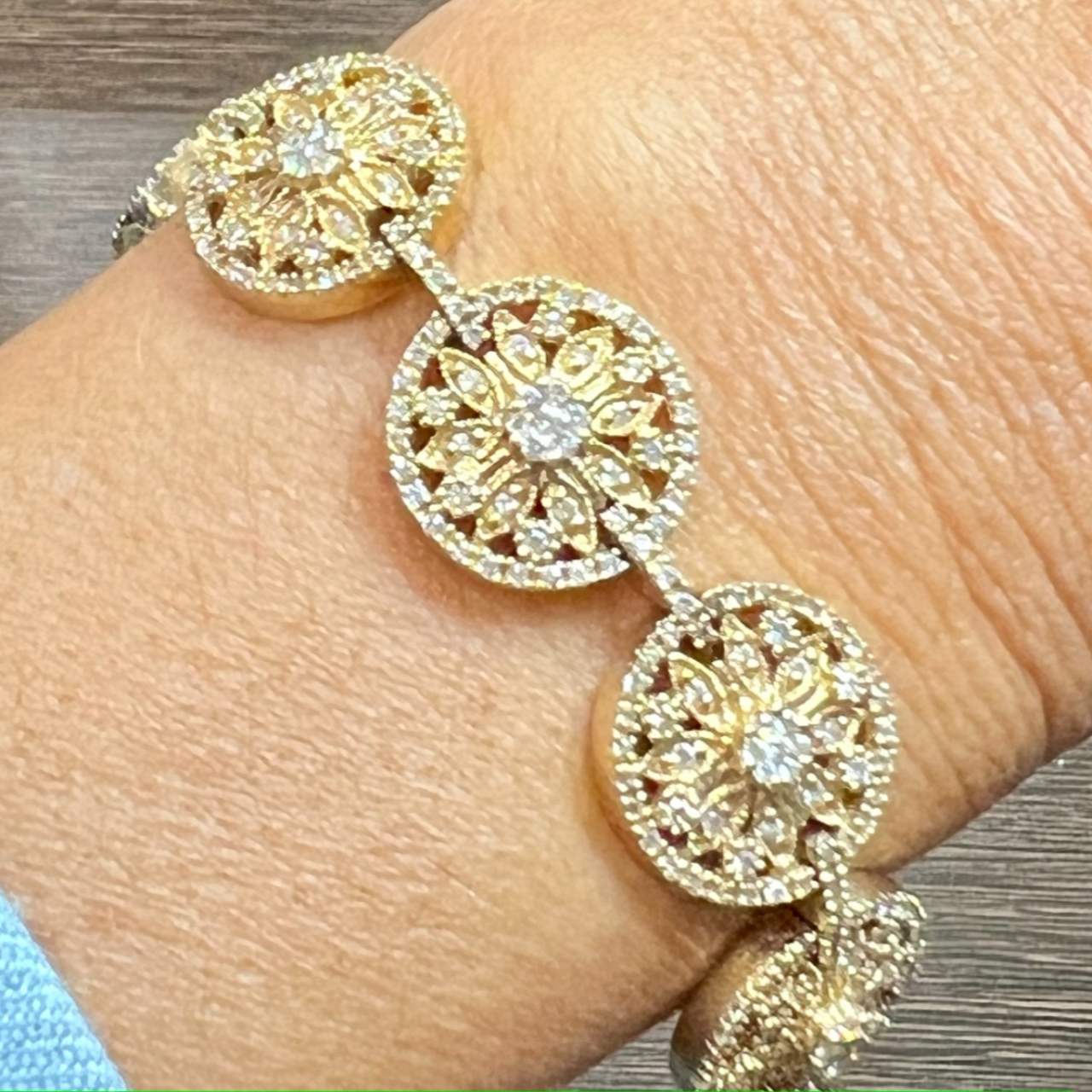 14K Yellow Gold Diamond Bracelet