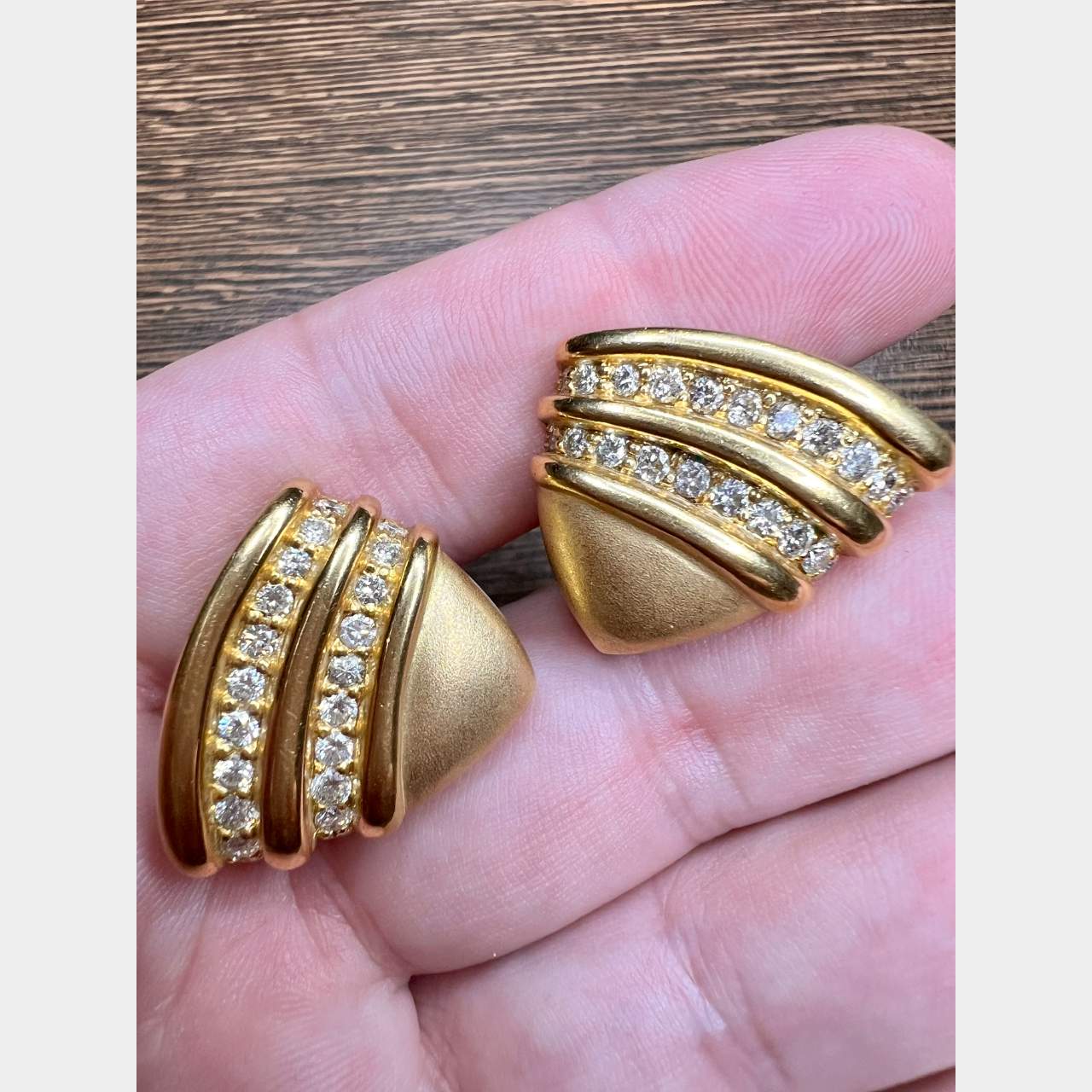 18K Yellow Gold 2.00 Ct. Diamond Earrings