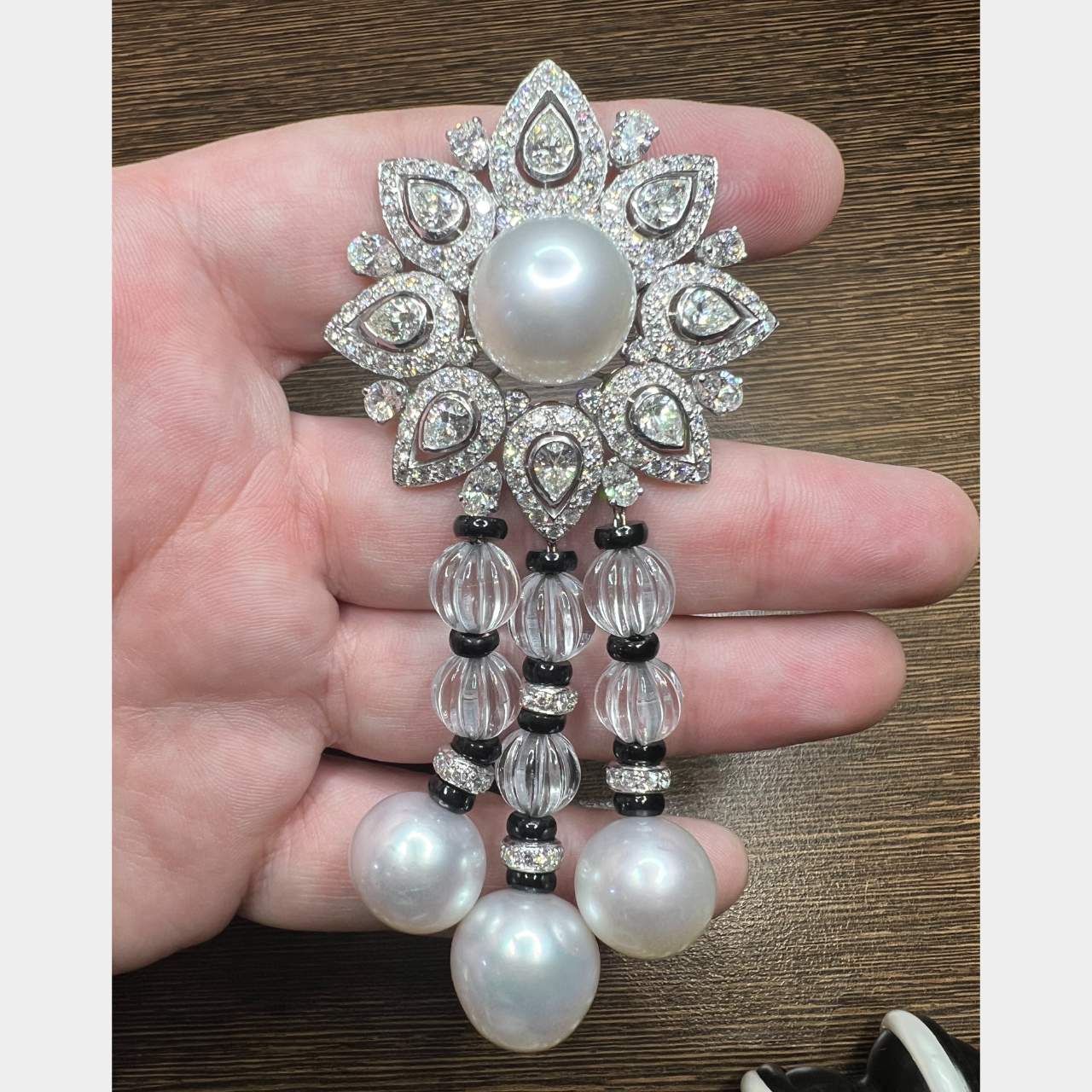 Ellagem 18K White Gold Diamond & South Sea Pearl Brooch
