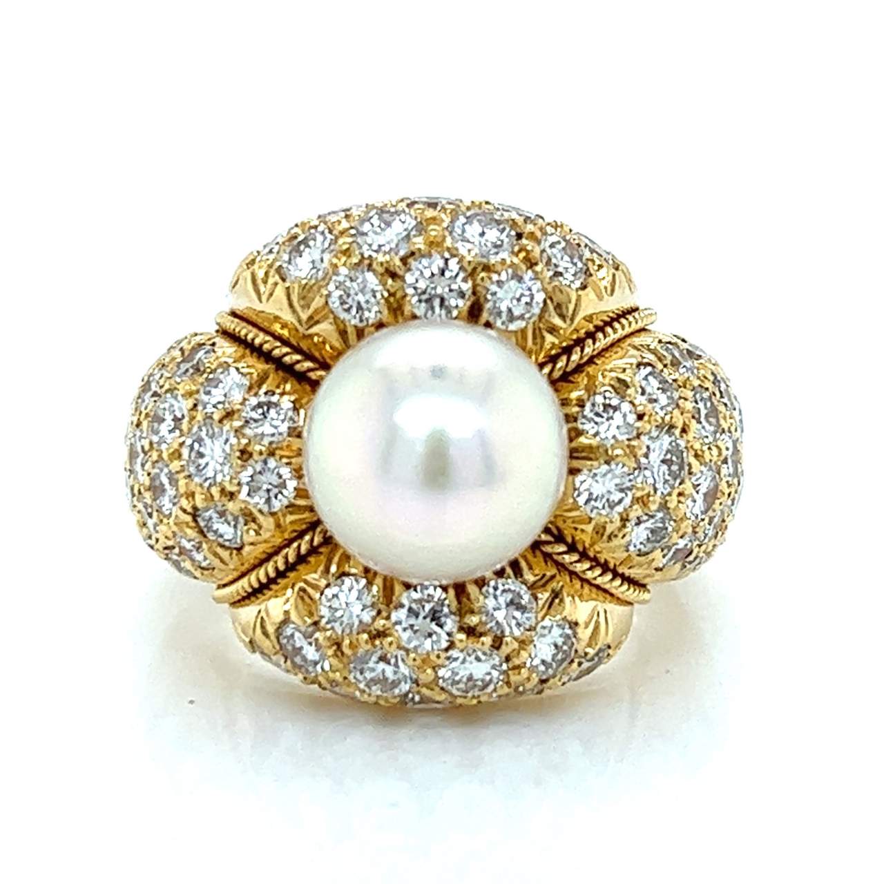 18K Yellow Gold Pearl & Diamond Ring