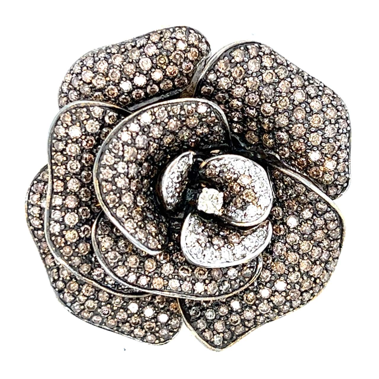 18K Yellow Gold Diamond Flower Brooch/Pendant