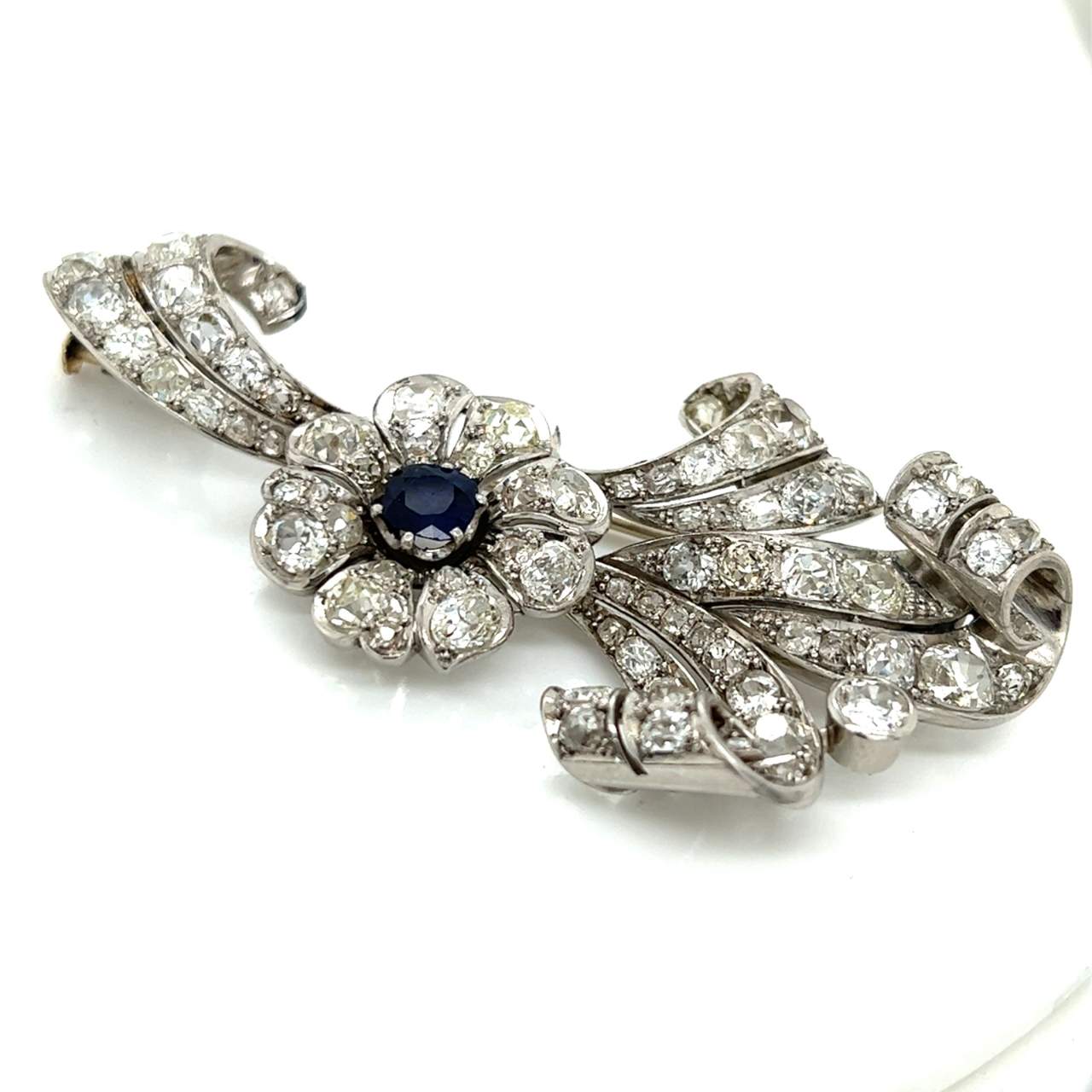 Art Deco Platinum Sapphire & Diamond Brooch
