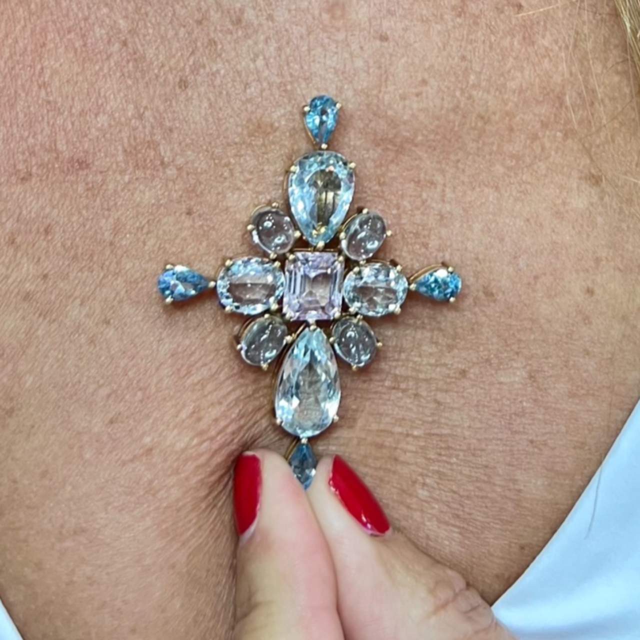 1960’s 18K Yellow Gold Aquamarine & Kunzite Pendant