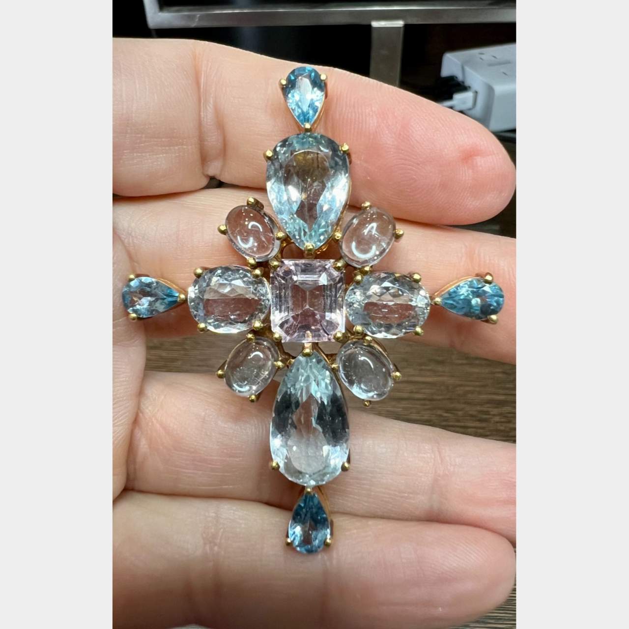 1960’s 18K Yellow Gold Aquamarine & Kunzite Pendant
