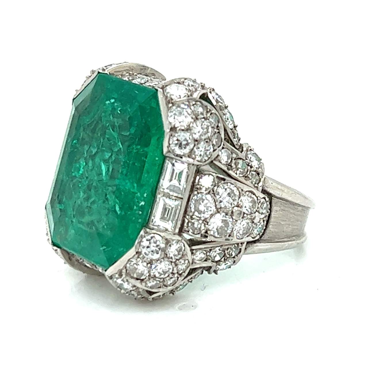 Art Deco Platinum Colombian Emerald & Diamond Ring