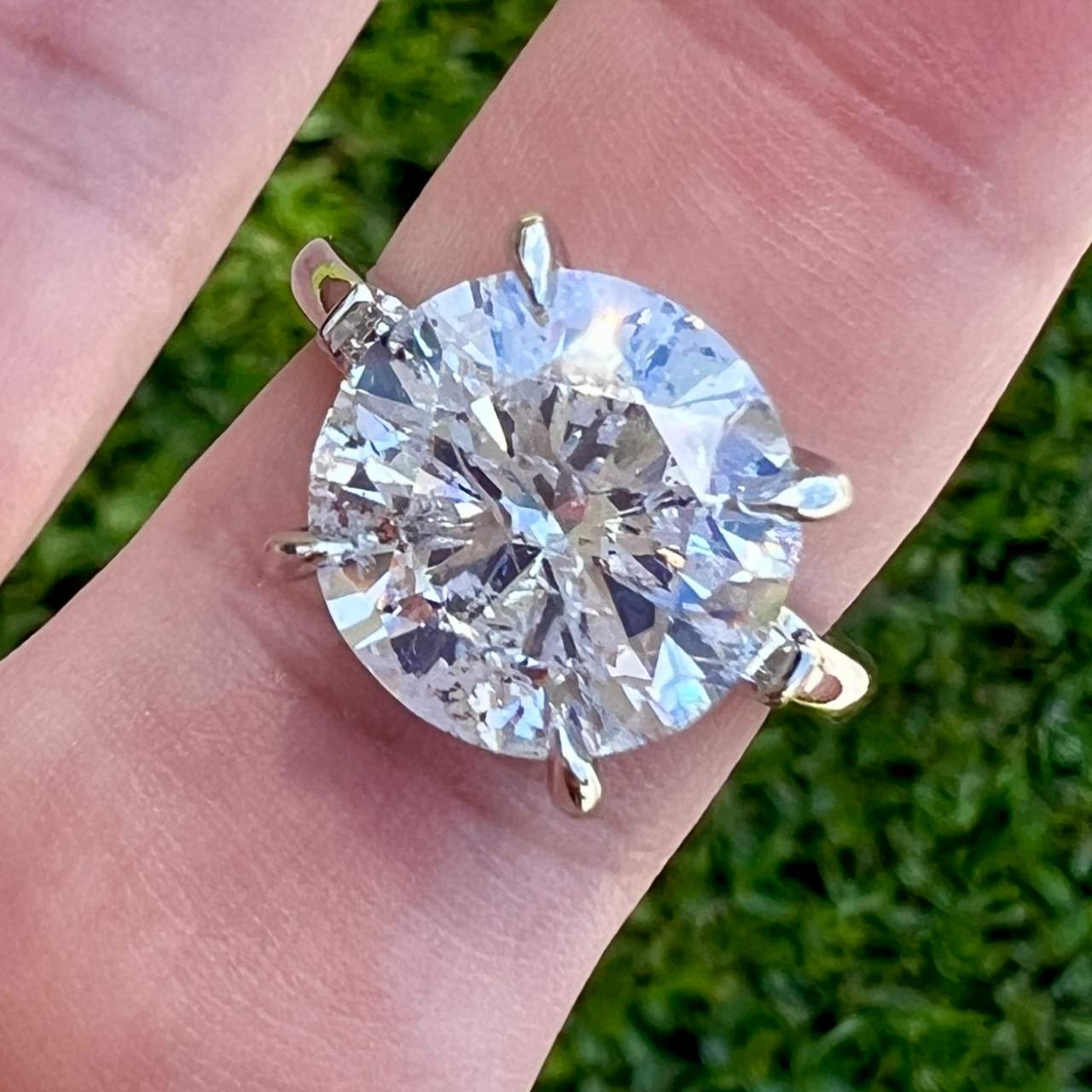 Platinum 6.02 Ct. EGL Certified Diamond Ring - Image 4