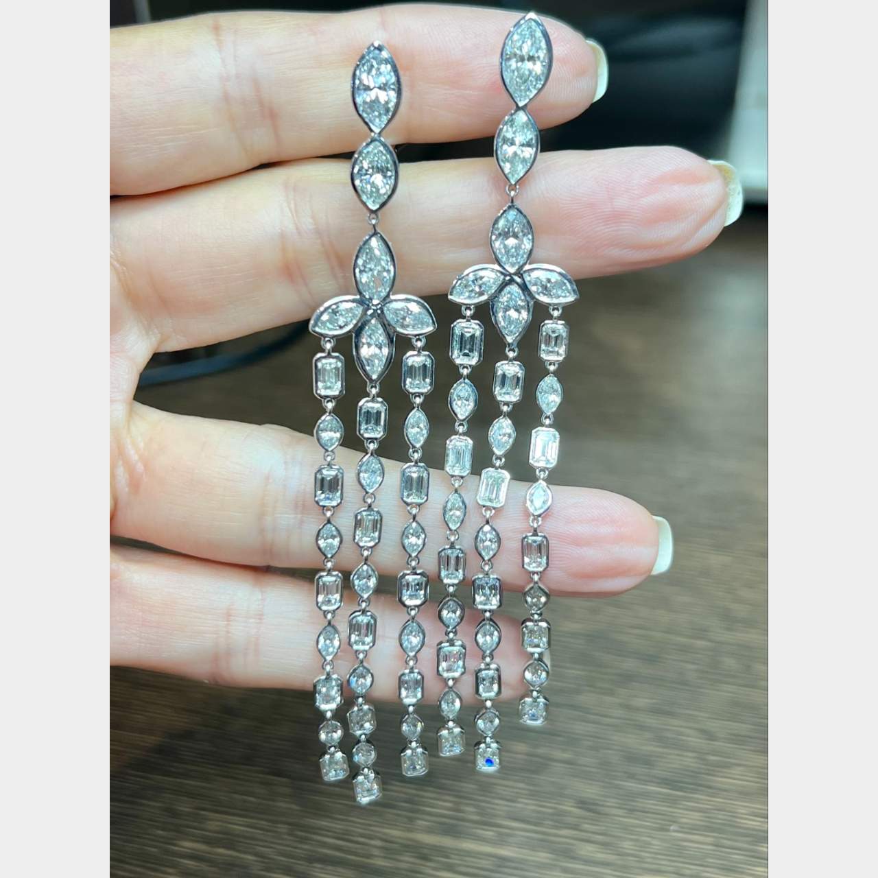 Platinum 16.50 Ct. Diamond Chandelier Earrings