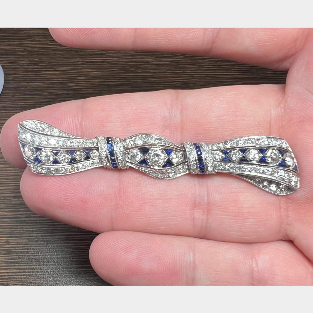 Art Deco Platinum Sapphire & Diamond Brooch