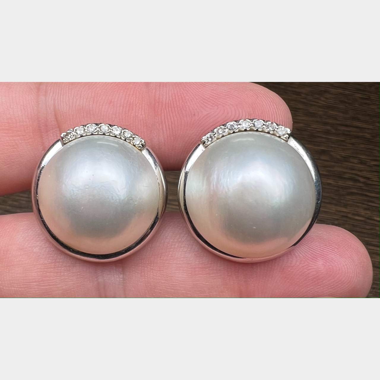 18K White Gold Mabe Pearl & Diamond Earrings