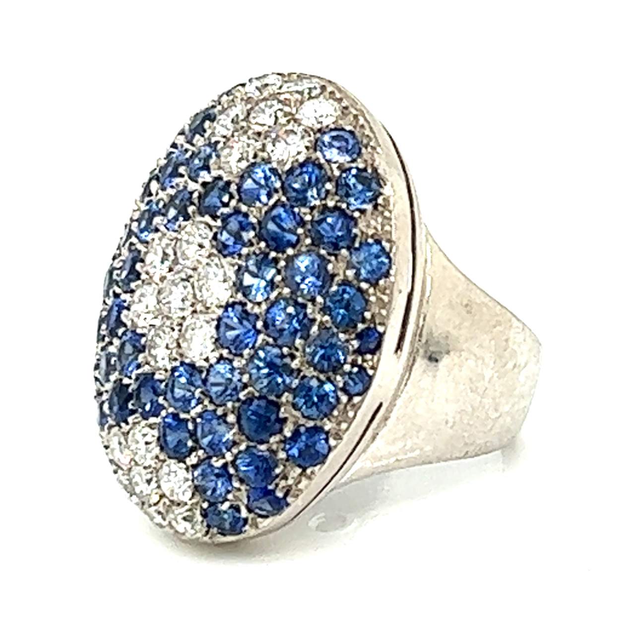 18K White Gold Diamond & Sapphire Ring