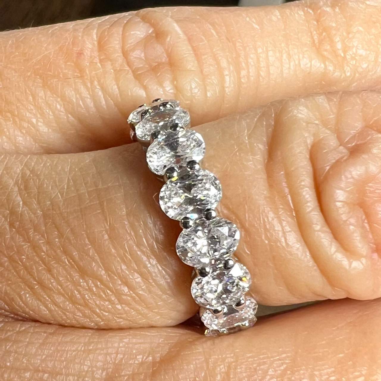 Platinum 9.00 Ct. Diamond Eternity Band - Image 3