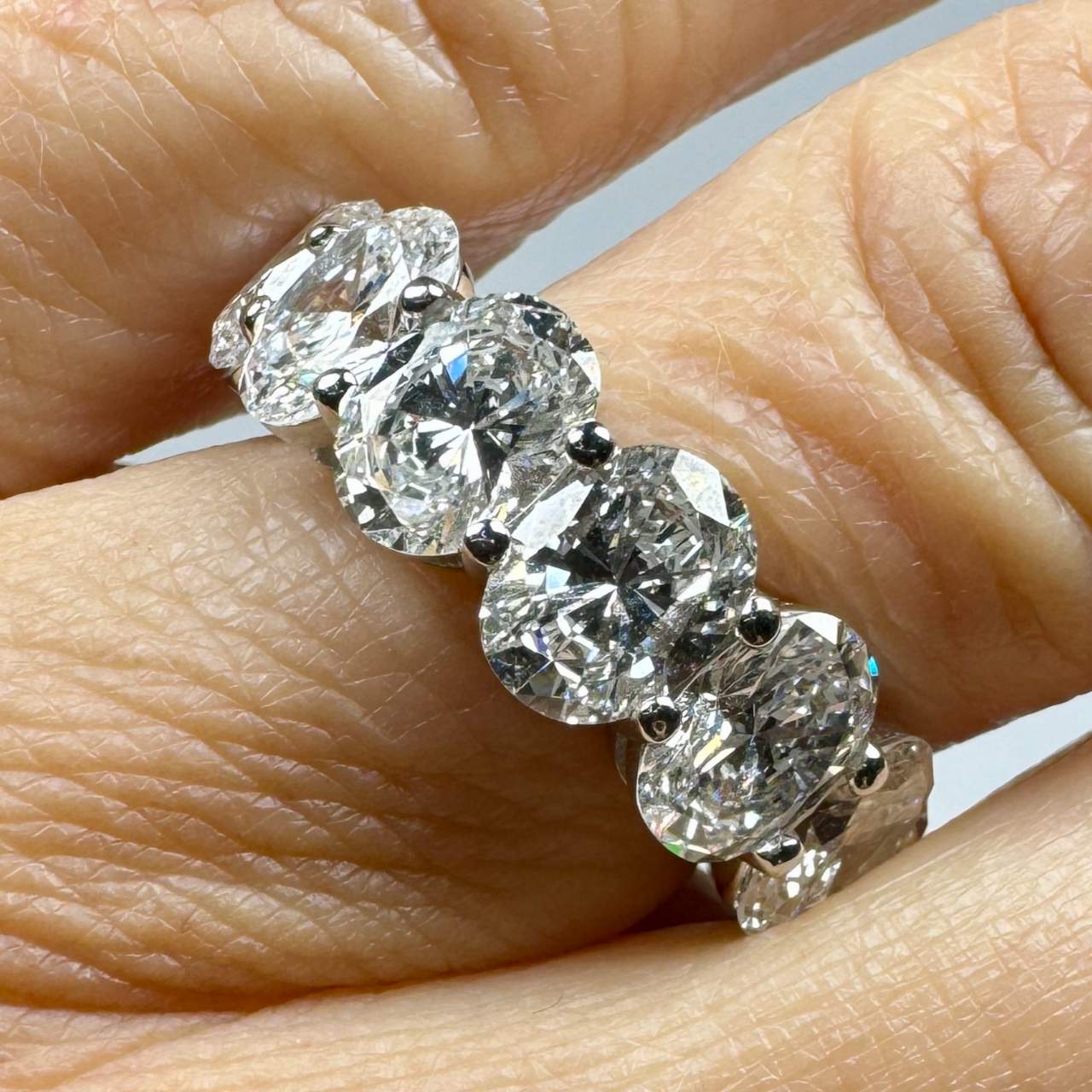 Platinum 11.00 Ct. Graduated Oval Diamond Eternity Band