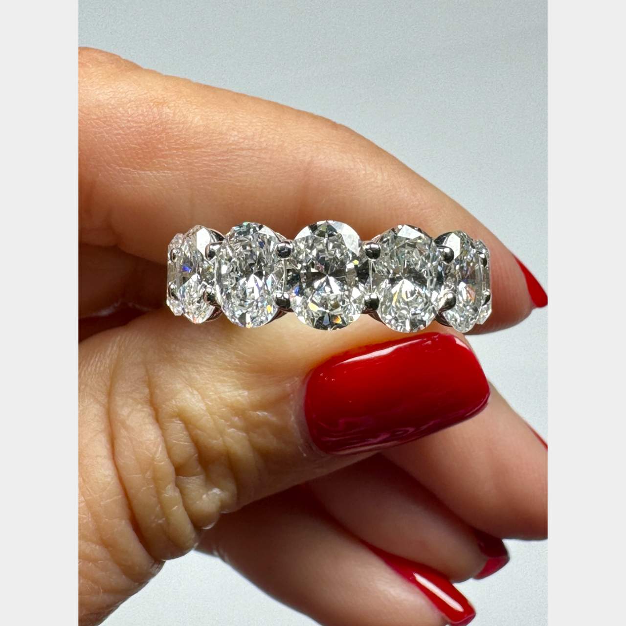Platinum 11.00 Ct. Graduated Oval Diamond Eternity Band