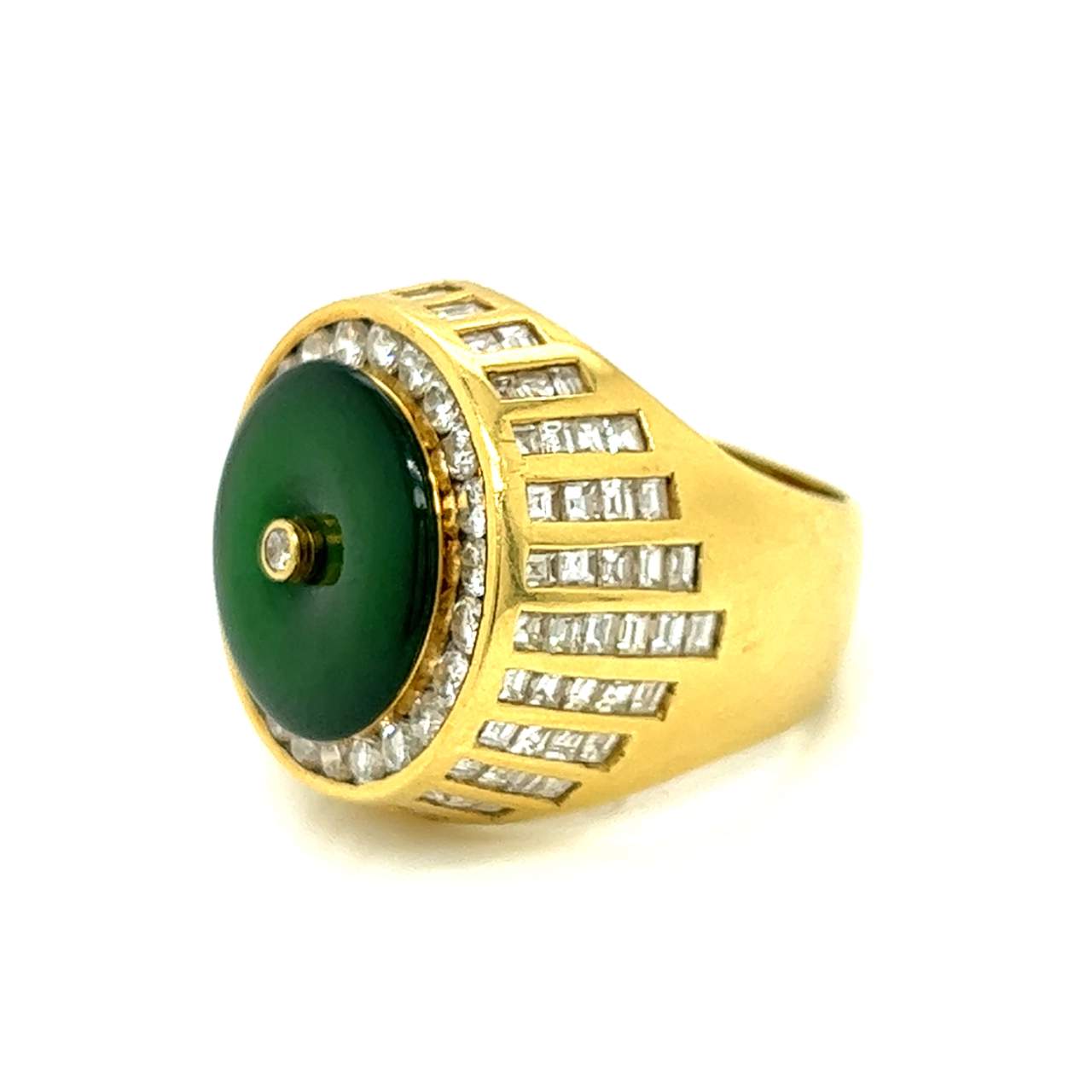 18K Yellow Gold Certified Jade & Diamond Ring