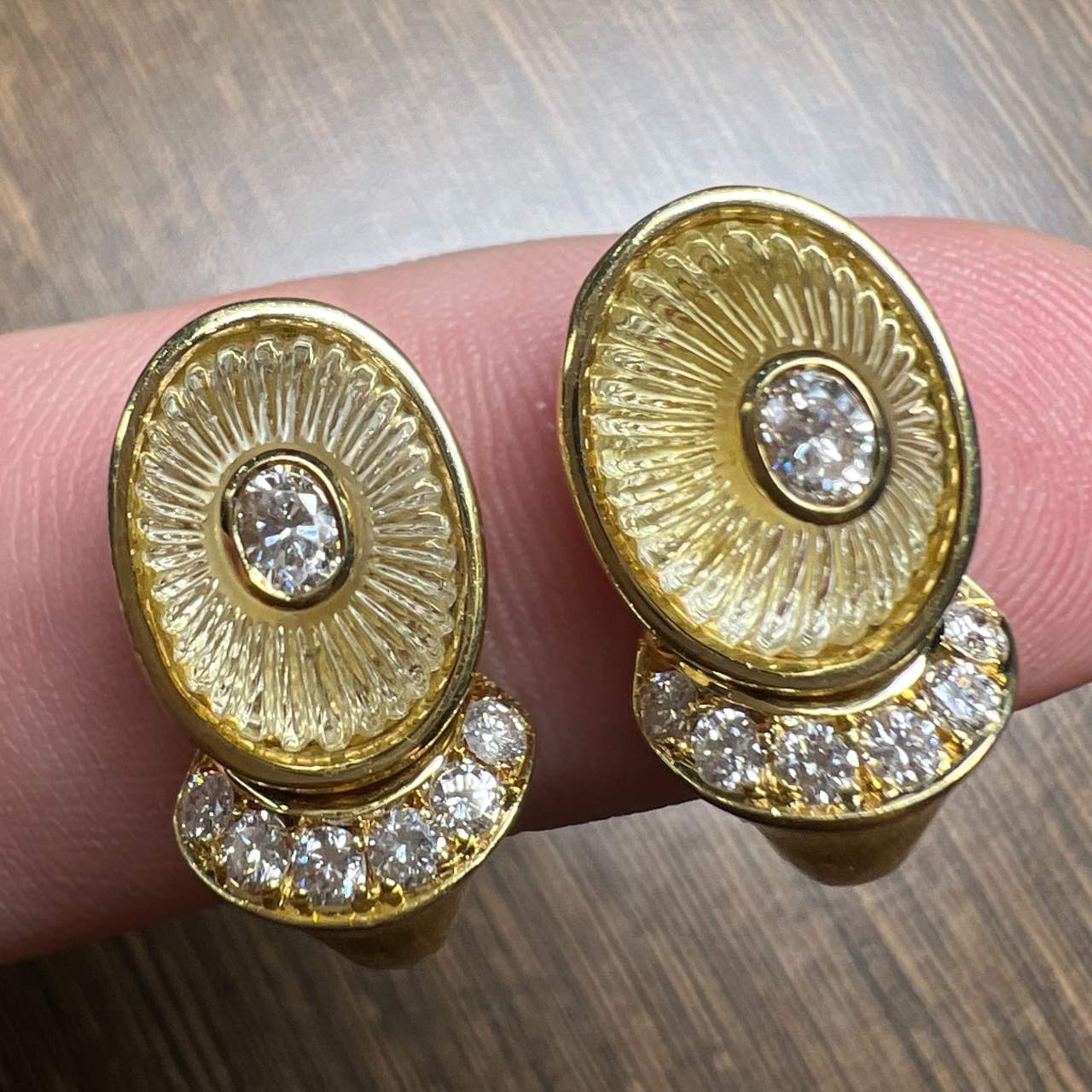 18K Yellow Gold Diamond Earrings