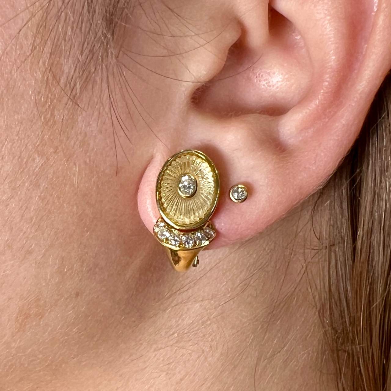 18K Yellow Gold Diamond Earrings