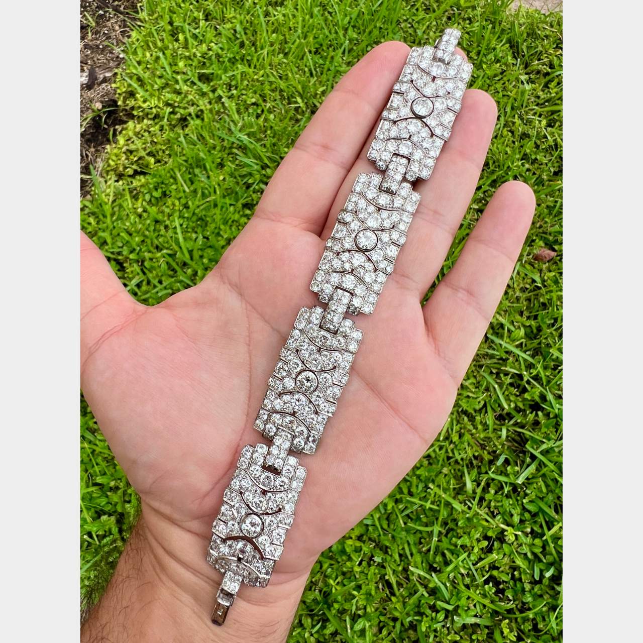 Art Deco French 36.00 Ct. Diamond Bracelet