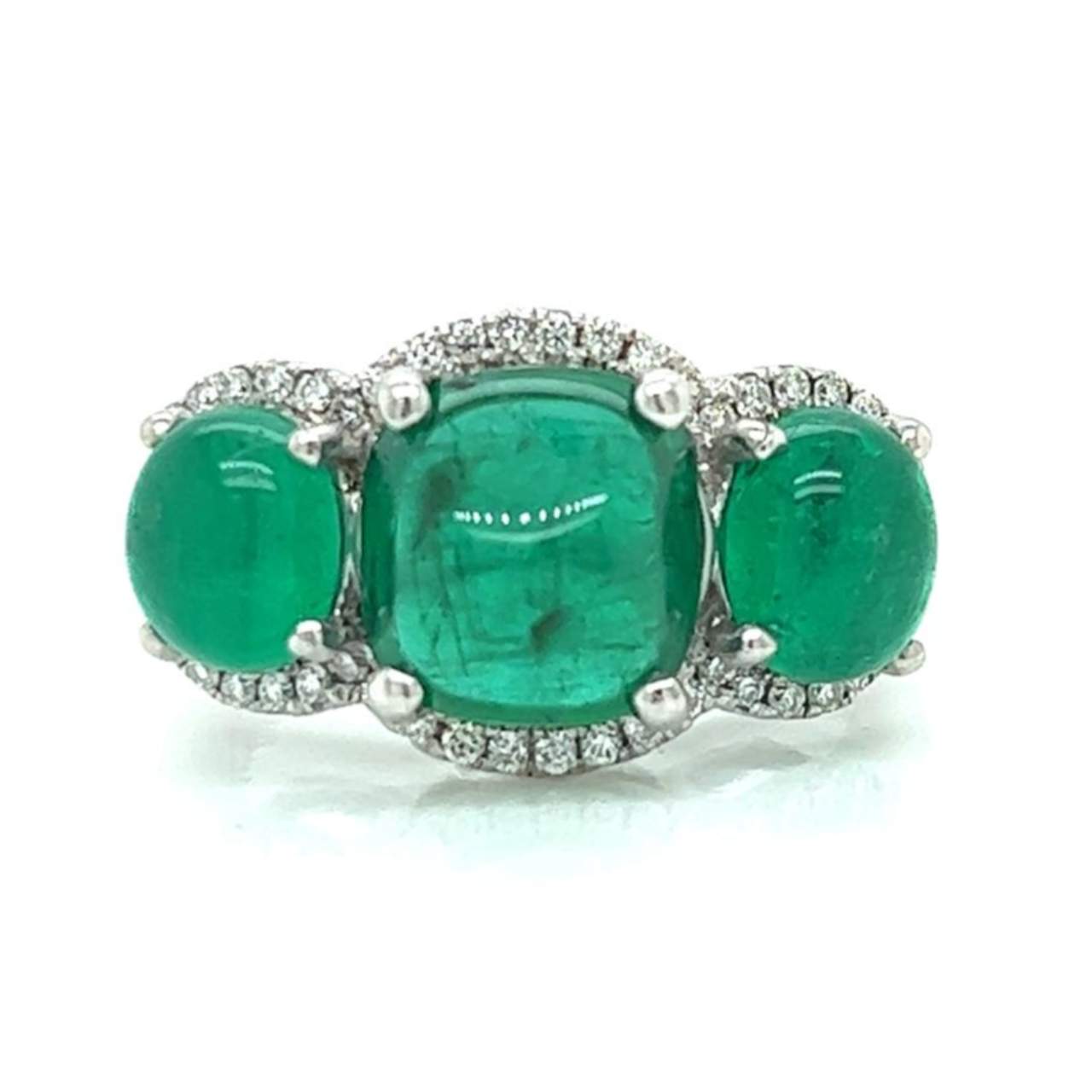 18K White Gold Emerald & Diamond Ring