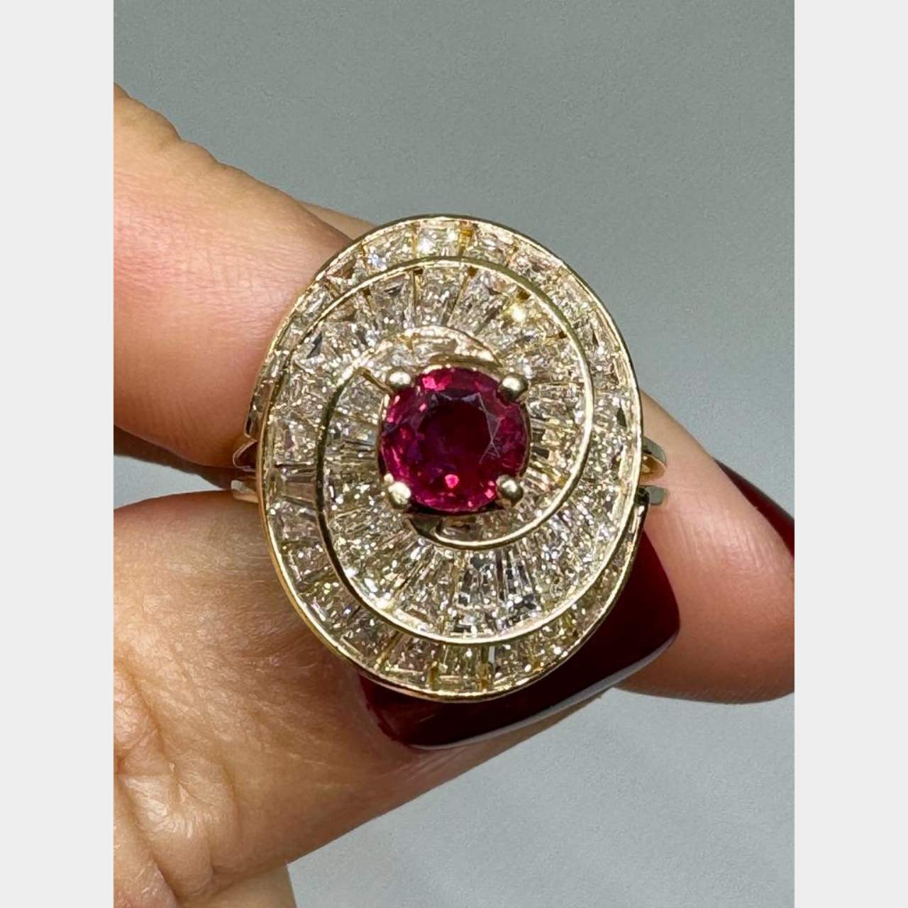 18K Yellow Gold Ruby & Diamond Ring