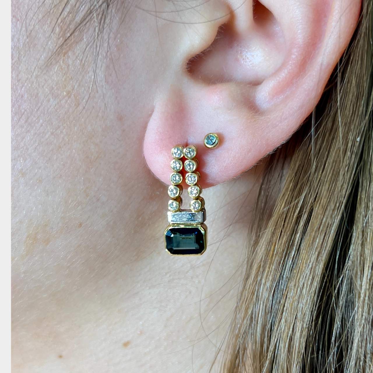18K Yellow Gold Sapphire & Diamond Earrings