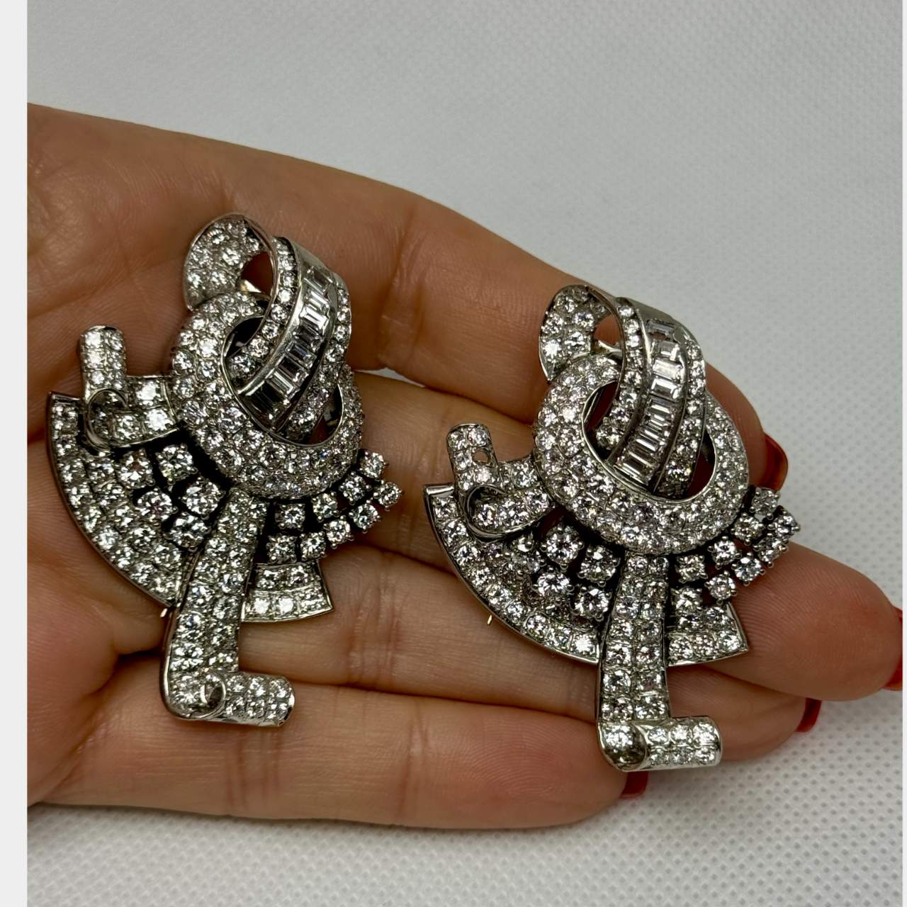Art Deco Platinum Diamond Brooches