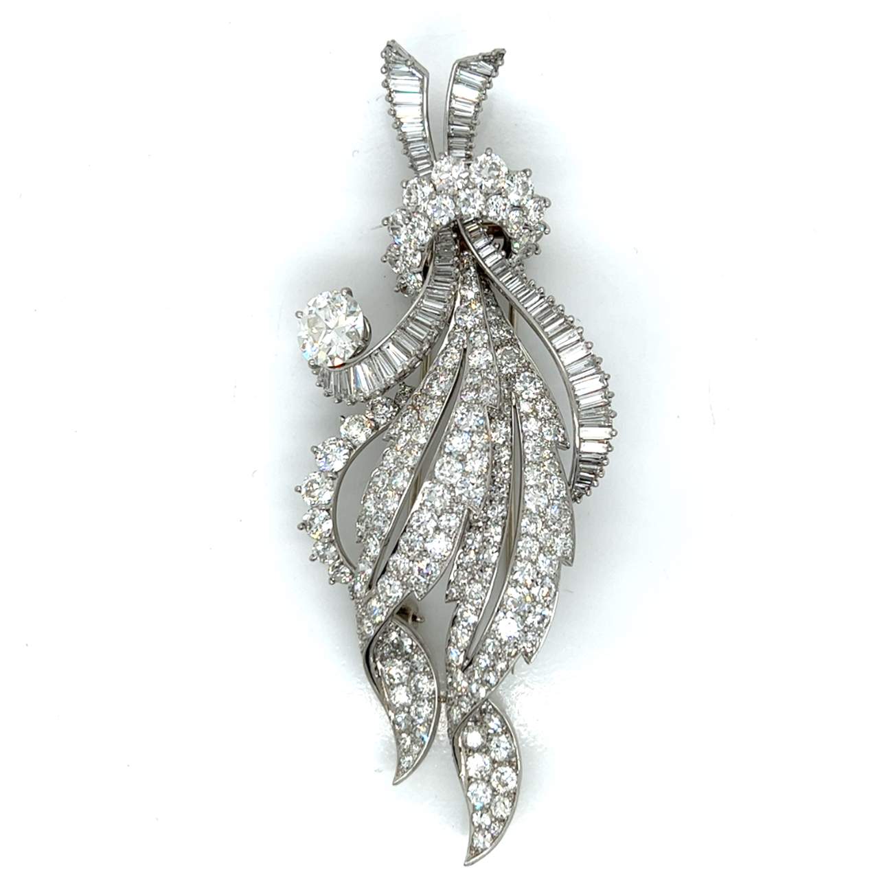 Art Deco Platinum 19.80 Ct. Diamond Brooch