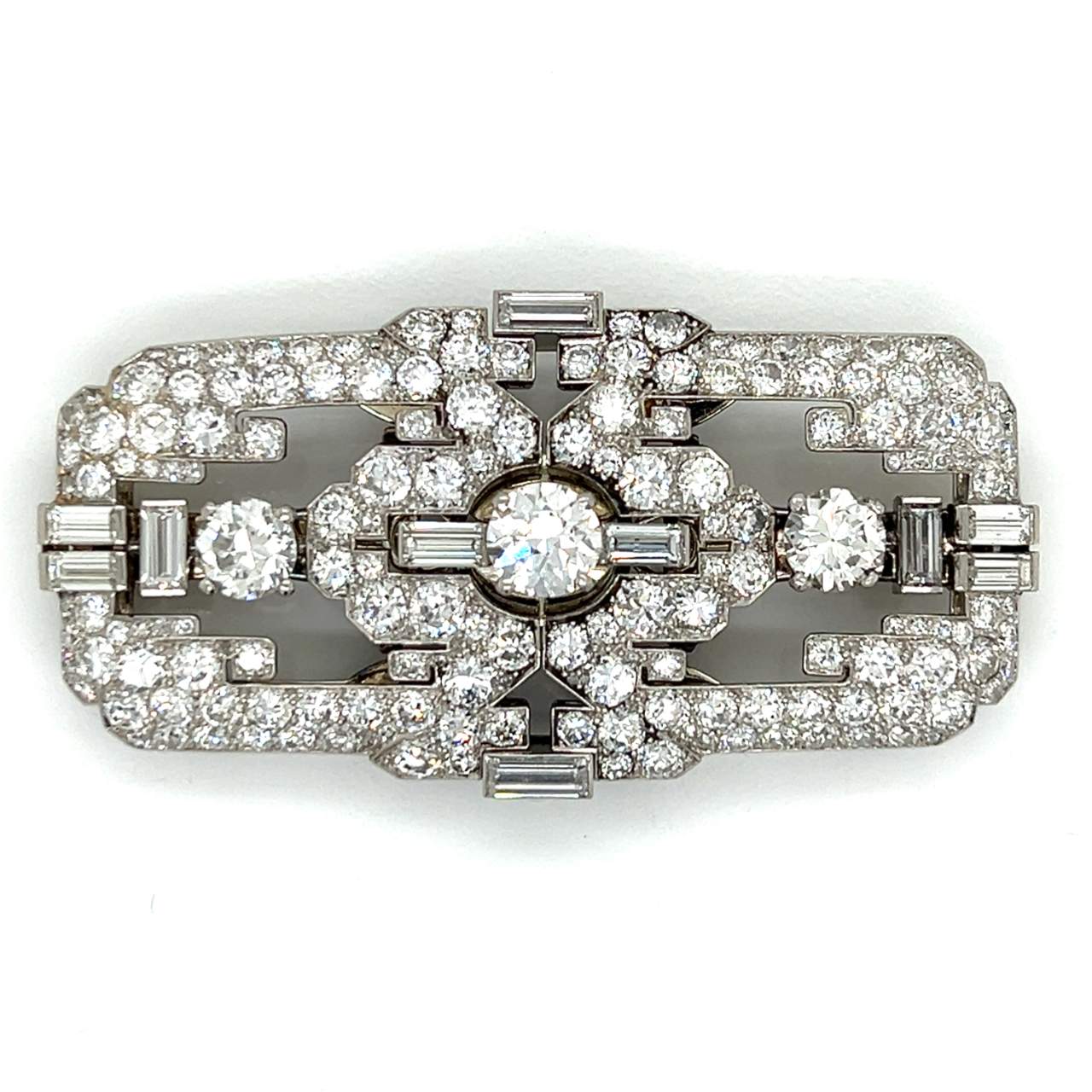 Art Deco Platinum 14.95 Ct. Diamond Brooch