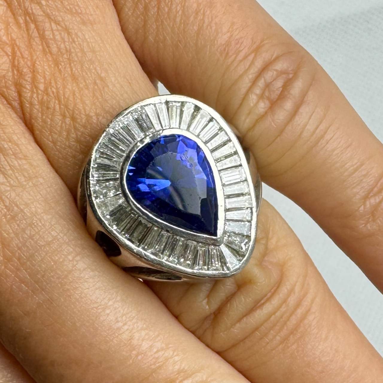 Platinum 5.00 Ct. Tanzanite & Diamond RIng