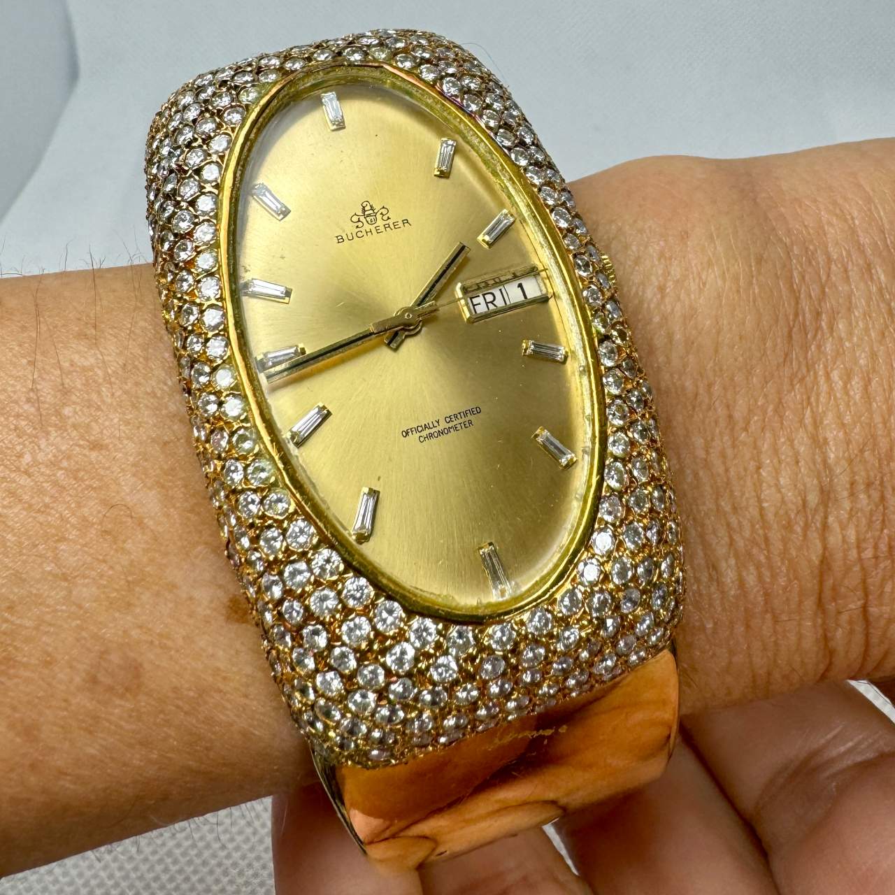 BUCHERER 18K Yellow Gold Watch