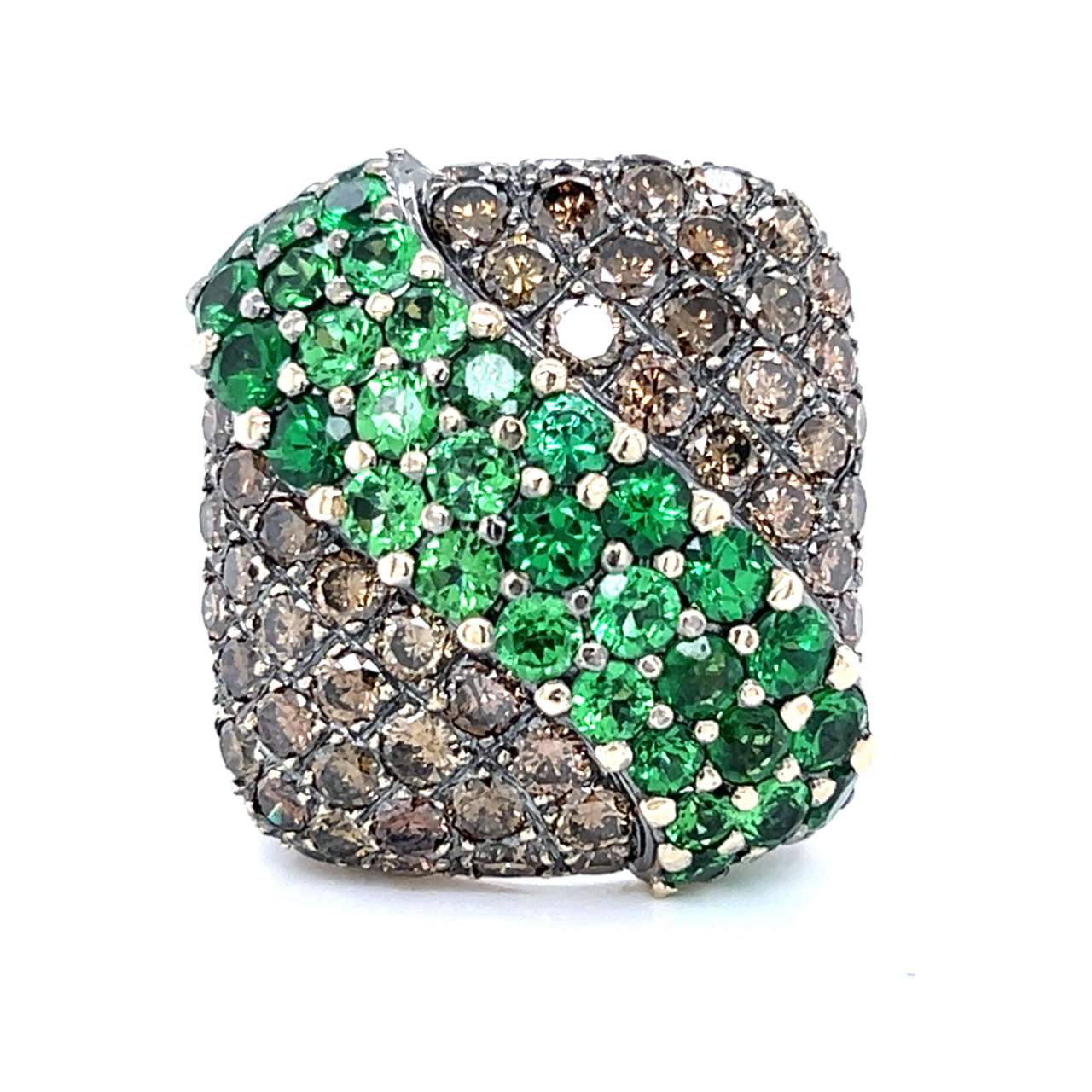 18K White Gold Garnet & Diamond Ring